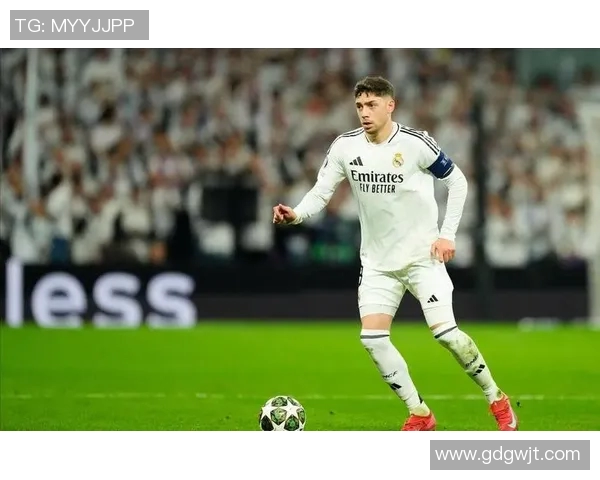 世界足坛著名后卫球星盘点 这些防线巨星影响力深远